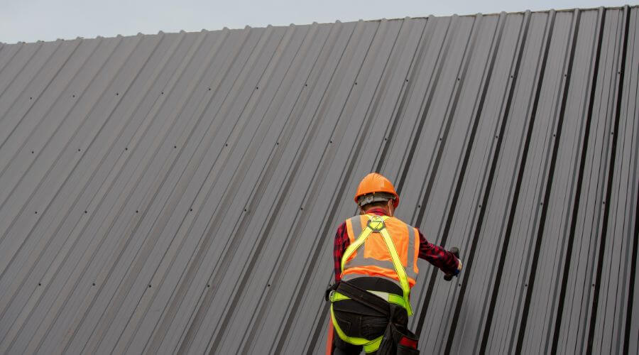 Professional gutter cleaning in Rensselaerville, NY